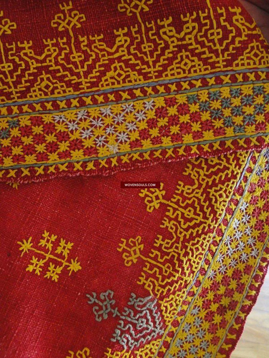 wovensouls's tweet photo. #art #embroidery 620 Old Rajasthan Shawl Textile Art double sided embroidery
https://t.co/7mHgpuPdhK https://t.co/D4isUrjXNE