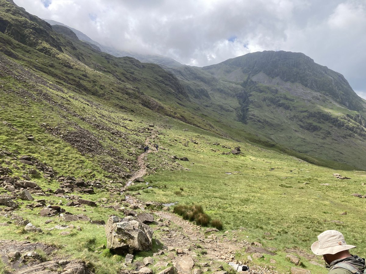 cbdgb1's tweet photo. @fixthefells staff and volunteers have had a great two days giving the Corridor Route to Scafell Pike some much needed TLC. Drains unblocked, pitched steps installed, path definition and landscaping. Huge amount of engagement with the public. Views were not too shabby either https://t.co/3FJHRcKsr9