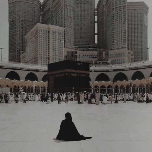 روآيــهہ tweet media