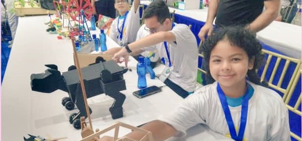 CdceMunicipal's tweet photo. #06Junio Libertador Presente! En la  "Feria de Semillero Científico y Olimpiadas Regionales de Robótica Inventiva Aragua 2024"
#AraguaCalidadEducativa 
@NicolasMaduro 
@_LaAvanzadora 
@Soykarinacarpio 
@LeiraSuarezPsuv 
@CDCEAragua https://t.co/o9zjLiPzC5