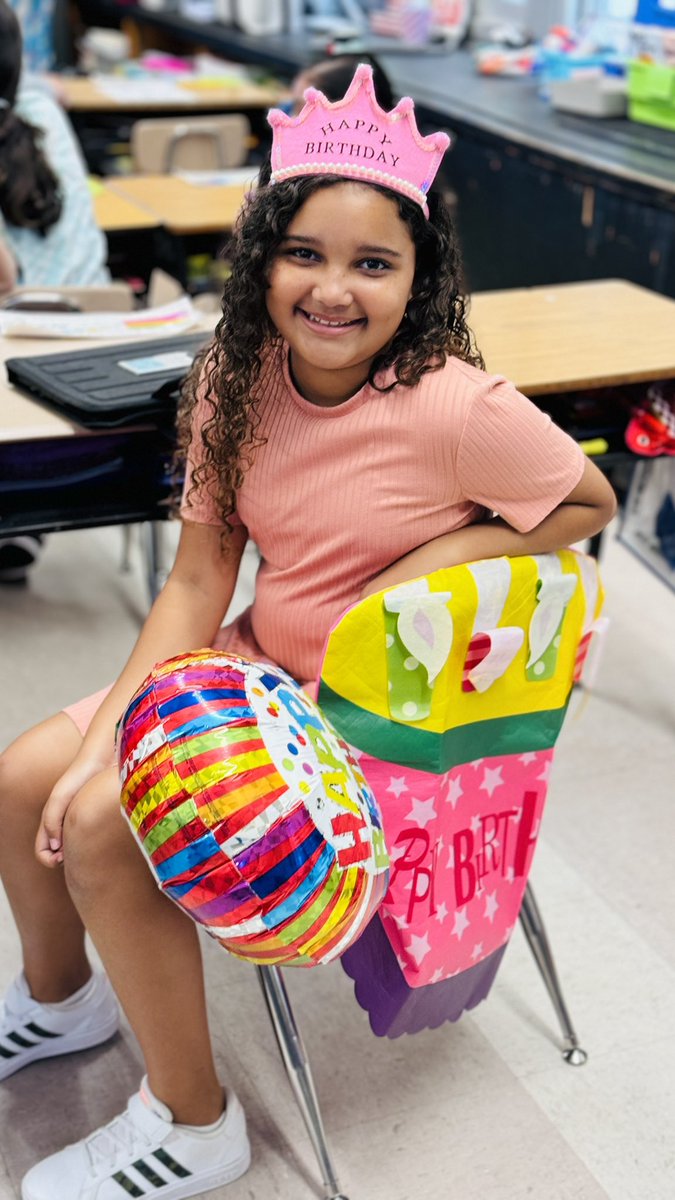 Sara Sheikhlar tweet media