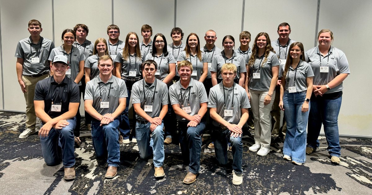 CentralValleyAg's tweet photo. Our Nebraska Interns had a great day at today's Nebraska Co-op Council event!

#CVAInterns24 https://t.co/msx33LxxA3