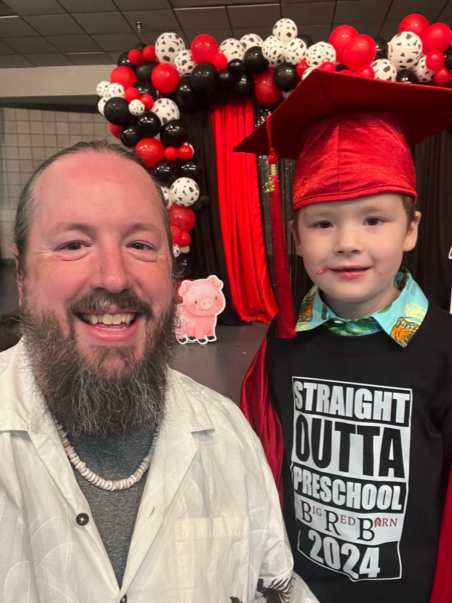 beachymunchies's tweet photo. Say aloha to flavor, Yuma! We’re thrilled to announce that Beachy Munchies is in the works, bringing you amazing street food, an artisan product line, and individual/group meal services. 

(Photos is owner Bobby &amp; John Robert who just graduated preschool!) #yuma #arizona https://t.co/TEv12UZCLZ