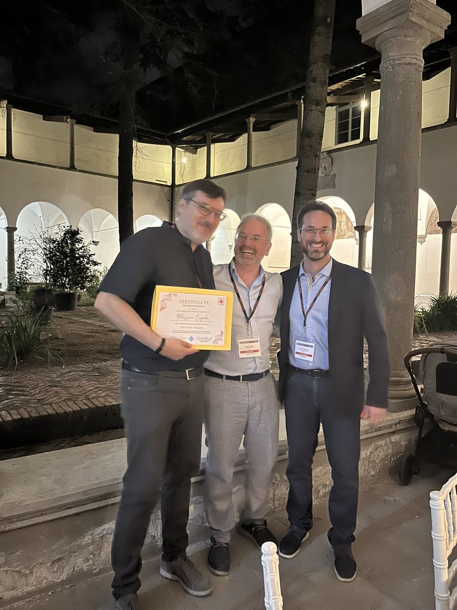 ACM_HPDC's tweet photo. 🏅certificates of recognition to our sponsor chair Raffaele, our poster chair @kkiro, PhD Symposium chair @marcodanelutto, our social media chair @stefano_forti ! #HPDC24 #socialdinner https://t.co/imwpXAR8kx