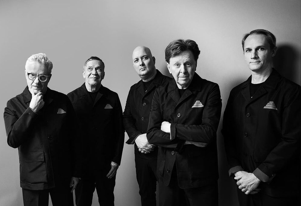 Jeff Friedl (@jefffriedl) on Twitter photo DEVO at #PunkRockBowling 2024
📸: Ben Trivett
<a href="/Gvc3Casale/">DEVO’s Gerald V. Casale</a> <a href="/mmothersbaugh/">Mark Mothersbaugh</a> <a href="/Josh2Hager/">Josh Hager</a> <a href="/JeffFriedl/">Jeff Friedl</a> <a href="/DEVO/">DEVO</a>
<a href="/PunkRockBowling/">𝙿𝚄𝙽𝙺 𝚁𝙾𝙲𝙺 𝙱𝙾𝚆𝙻𝙸𝙽𝙶</a> DEVO at #PunkRockBowling 2024
📸: Ben Trivett
<a href="/Gvc3Casale/">DEVO’s Gerald V. Casale</a> <a href="/mmothersbaugh/">Mark Mothersbaugh</a> <a href="/Josh2Hager/">Josh Hager</a> <a href="/JeffFriedl/">Jeff Friedl</a> <a href="/DEVO/">DEVO</a>
<a href="/PunkRockBowling/">𝙿𝚄𝙽𝙺 𝚁𝙾𝙲𝙺 𝙱𝙾𝚆𝙻𝙸𝙽𝙶</a>