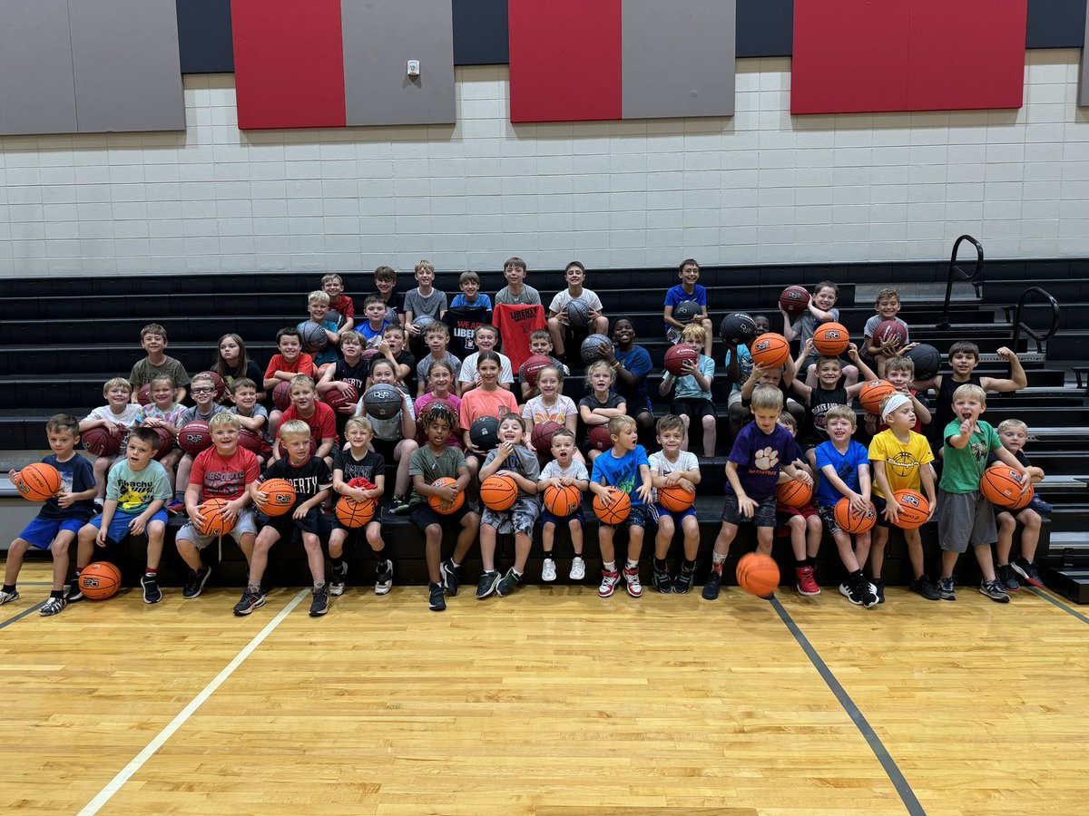 RedDevils_Hoops's tweet photo. Great Week at Camp! https://t.co/55ZhsYyyQs
