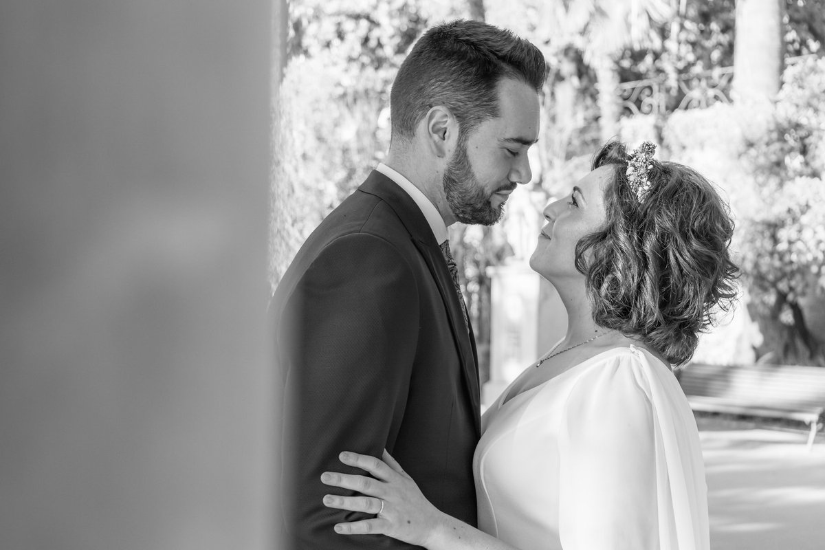 tueVentodronGr's tweet image. Hoy es un “sí, quiero”.
A partir de mañana un “sí, cariño” para el
resto de tu vida.
Hasta el fin de mis días, te amo….

Post Boda de “Inmaculada &amp;amp; Alberto” 🗝️🌺💚

#carmendelosmartires #postboda #postbodasconencanto #granada #centrogranada #tueventodron #fotoyvideo