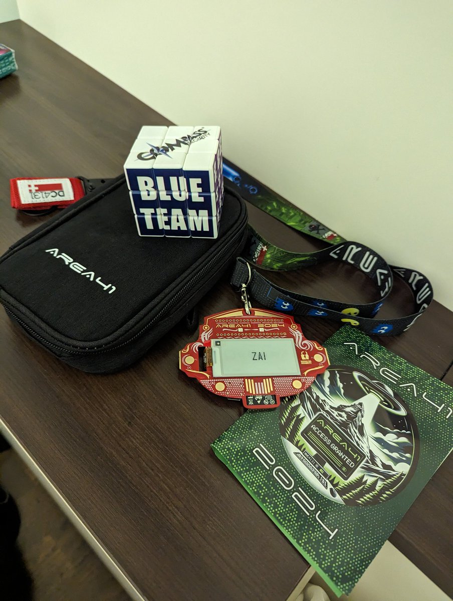 ZaiLynch's tweet photo. Same hotel as ten years ago. Also #Area41 is still a fun conference with amazing swag and great people! @a41con https://t.co/Zturyeb3S7