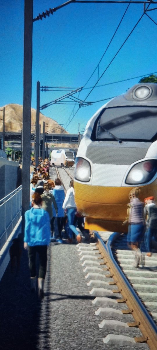 ietobal's tweet photo. Ese momento jugando #CitiesSkylines2 en el que se pone demasiado realista y parece que gestionas Renfe Cercanías en Madrid https://t.co/RT346NLyFP