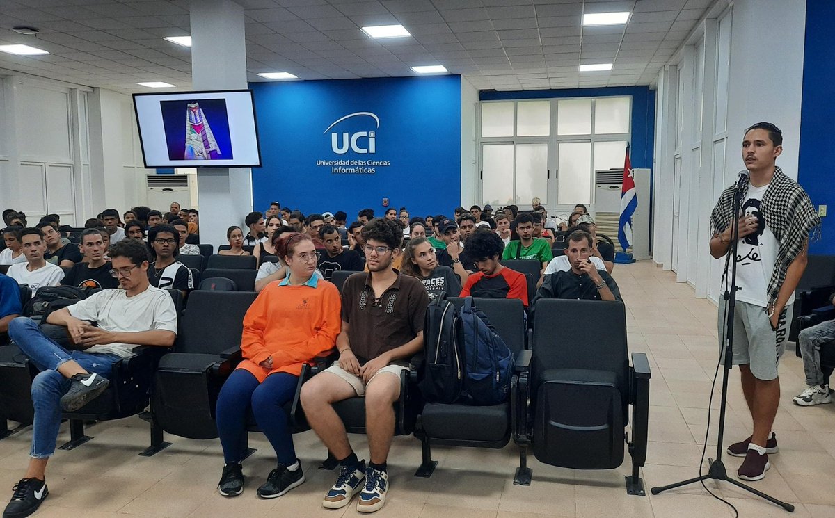 universidad_uci's tweet photo. 👉 Recibimos #hoy en nuestra Universidad a estudiantes palestinos de la @elam_oficial, que sostuvieron un intercambio con parte de nuestra comunidad sobre el genocidio del que es víctima el hermano pueblo de Palestina 🇵🇸.

#UniversidadCubana #FreePalestine #CubaPorLaPaz https://t.co/C9dSOaUB7i