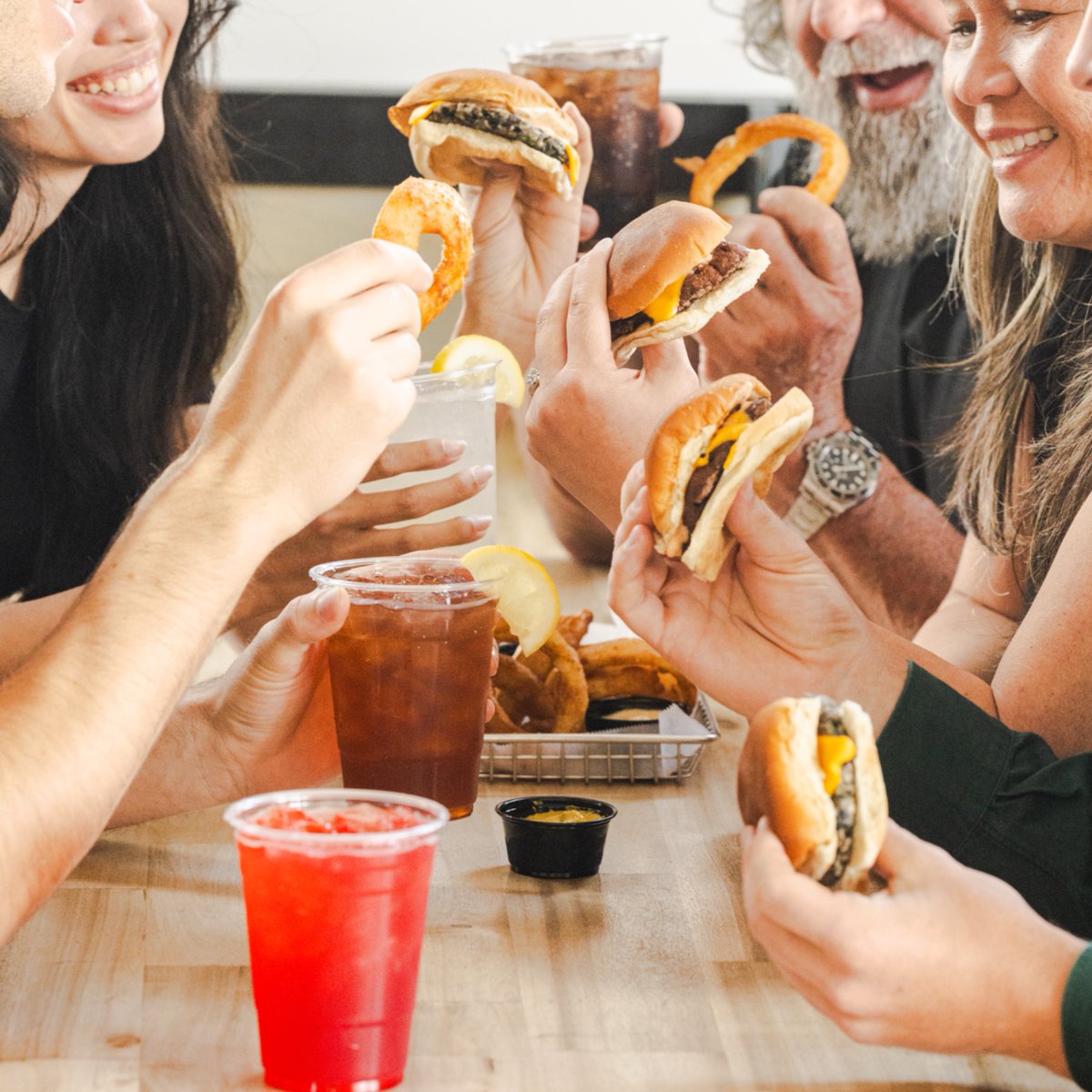 Burger Boss tweet media