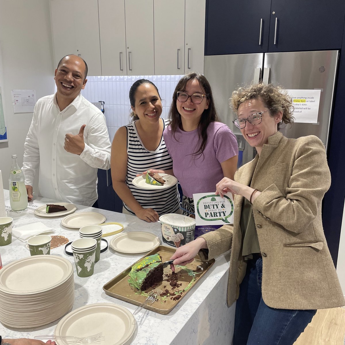 icls's tweet image. It’s always a bittersweet moment seeing our students leave. However, we love celebrating their hard work and time at our school! ✨🎉

#ICLSDC #ESL #EnglishAsSecondLanguage