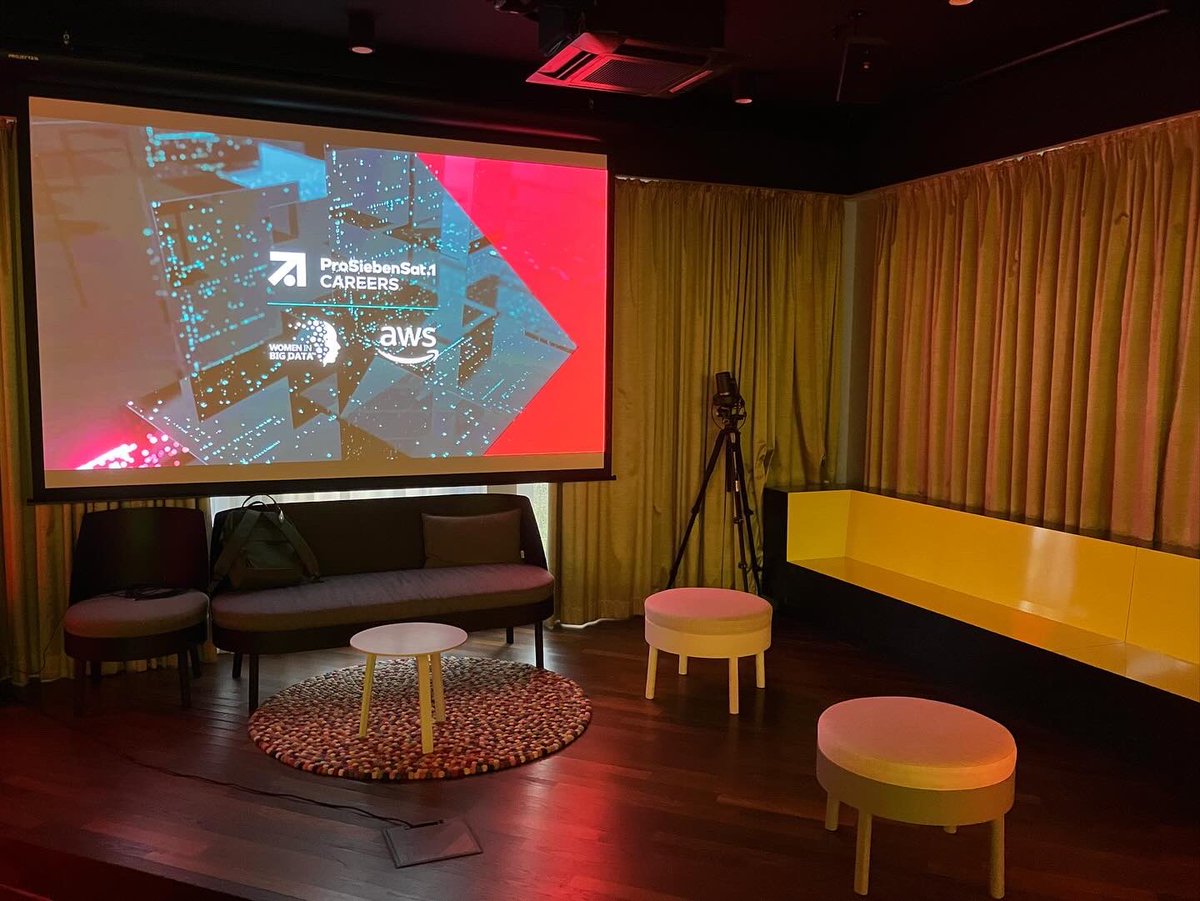 ITKnowledgeBnk's tweet image. This is a tech event that we visited today. 

We should admit that the ladies from Women in Big Data know how to organise great events.

Thanks to ProSiebenSat.1 for hosting it.

#munich #wibd #datascience #tech #events #meetup #itknowledgebank #ProSiebenSat1