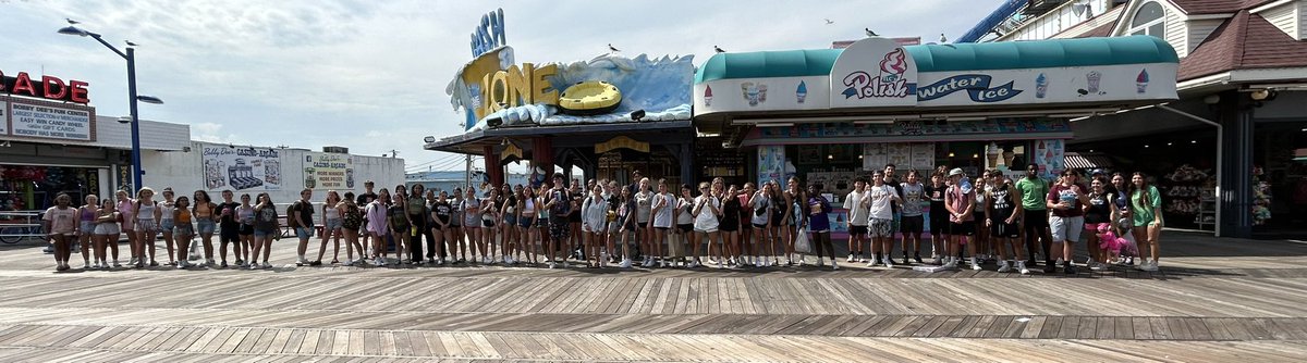 CoachNicolini's tweet photo. Great day for Spirit Club’s field trip to Wildwood’s Morey’s Pier! https://t.co/AUp5cPiplG