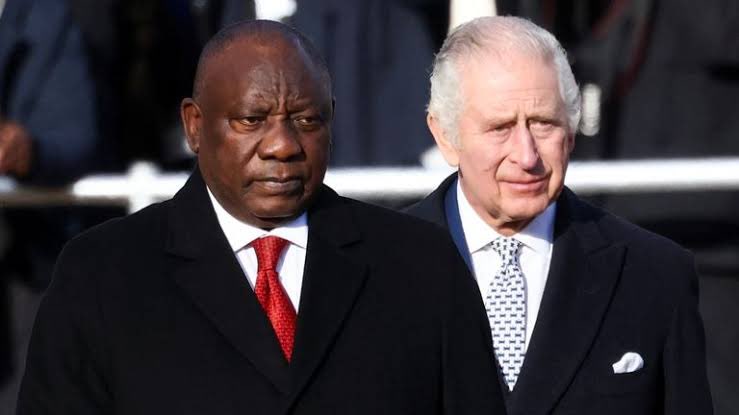 SandileKaMsibi's tweet photo. Government of National Unity #ANCNEC #Cyril #Ramaphosa #LetsDoBetterTogether
#EFF #MKParty #Mbalula #Malema #Julius #Jacob #Duzuzile #Duduzane #Thuthukile https://t.co/eW14Xn8Lik