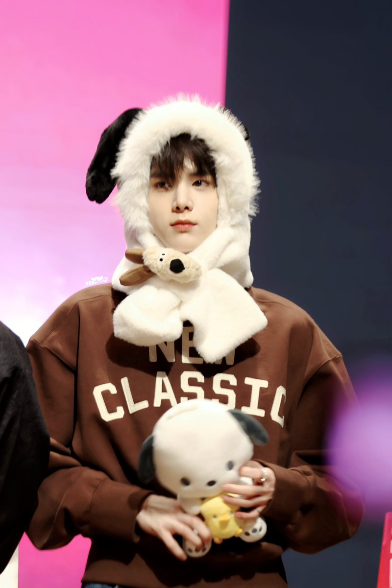 240121  에버라인

이 강아지가 보고 싶어요🥲

#영훈 #YOUNGHOON 
#더보이조 #THEBOYZ