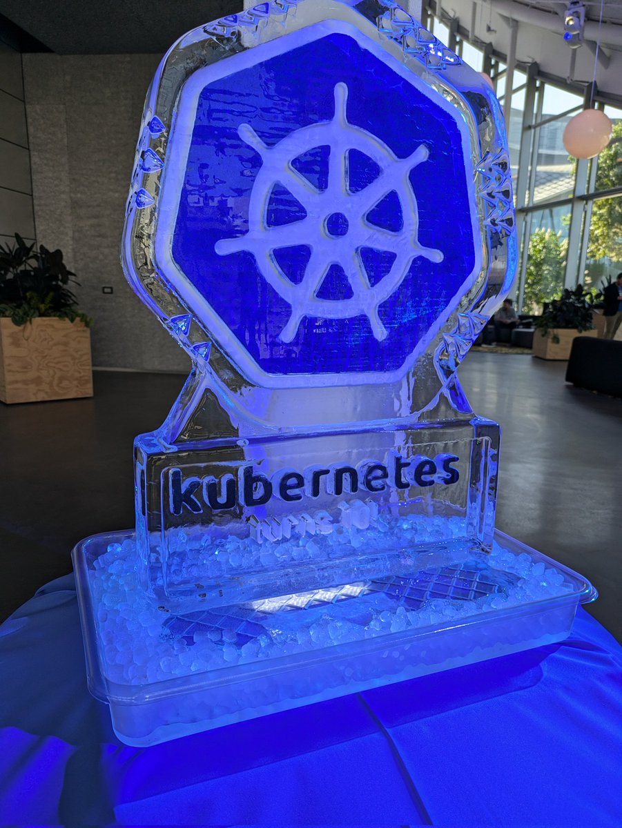 kaslinfields's tweet photo. The #KuberTENes Birthday Bash in California is underway! Check out the livestream! https://t.co/TRo5ashlzf https://t.co/VkGzN3M1yY