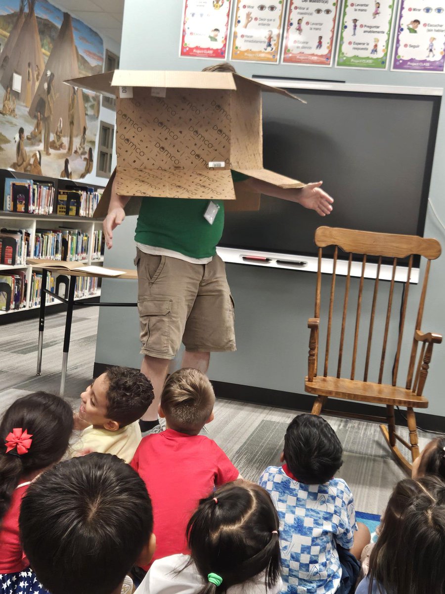 TeachLancaster's tweet photo. The MPE KSAT librarian reading “Not A Box” in the box and on the box and making paper airplanes! You can always hear kiddos having the best time with Mr.  Lefoll. #ksat2034 @mrshaack1 @mrsklafollett https://t.co/s6pgdg9Tnz