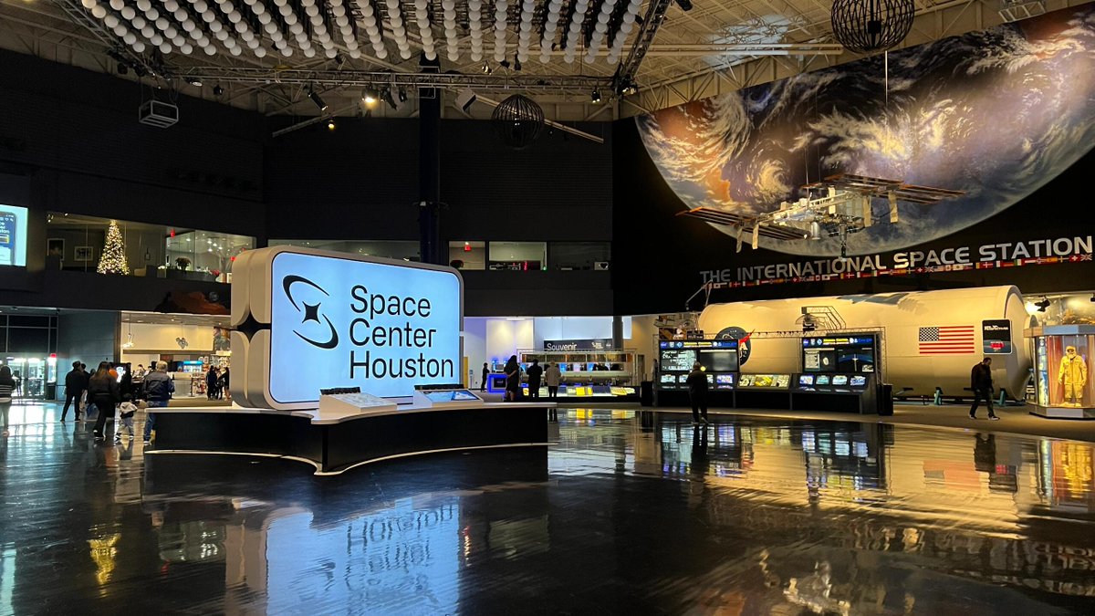 twED_1's tweet image. The most famous attraction👀 in Texas🚀🛰