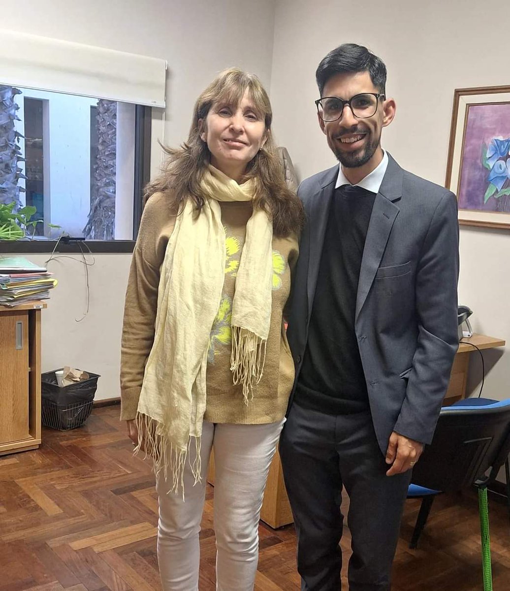 Adoptar_vm's tweet photo. @RodriAndrees estuvo reunido con la Lic. Fabiana Tamagnone quien esta a cargo del #EquipoTécnico de #Adopción de la provincia de #Córdoba. El trabajo en conjunto clave para seguir garantizando el derecho del niño a crecer en una familia. Gran agenda de trabajo

#AdoptarVM https://t.co/4rjQZ3d6uz