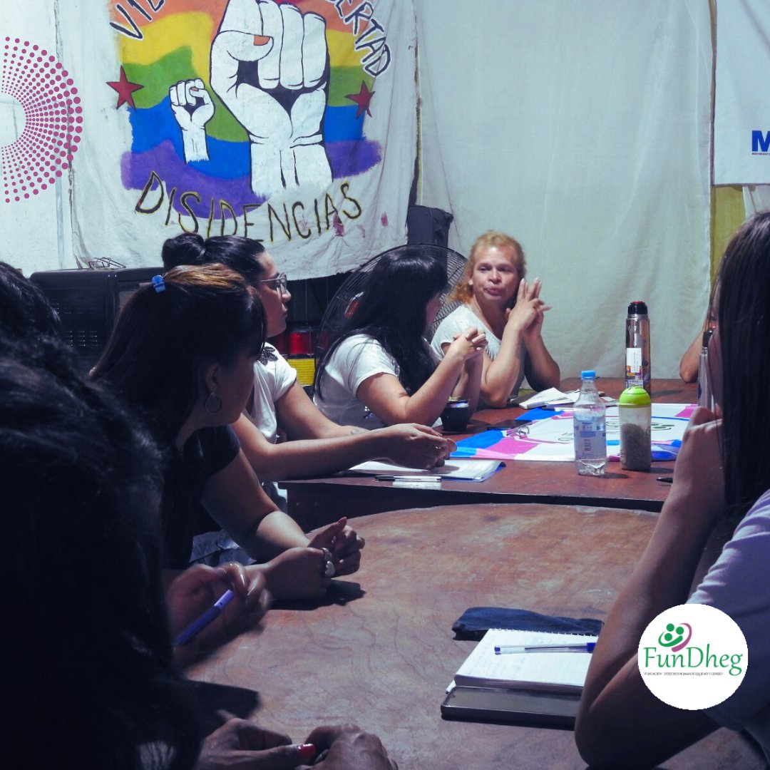 fundheg's tweet photo. 📅Referentes del área de Diversidad de #FunDheg, en el marco de los Talleres Promotores de Derechos que vienen desarrollando y la organización a organización Vientos de Libertad (MTE) de Cts. se reunieron para abordar la problemática de la Violencia Política en todas sus formas. https://t.co/r0W6YCjBKx