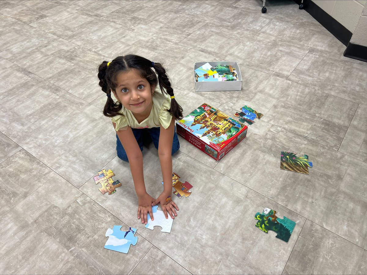 TeachLancaster's tweet photo. Centers are a great way for students to explore, create and enjoy some movement. Check out our MPE KSAT PK students engaging with centers. #ksat2024 @mrshaack1 @mrsklafollett https://t.co/lvefifQPyK