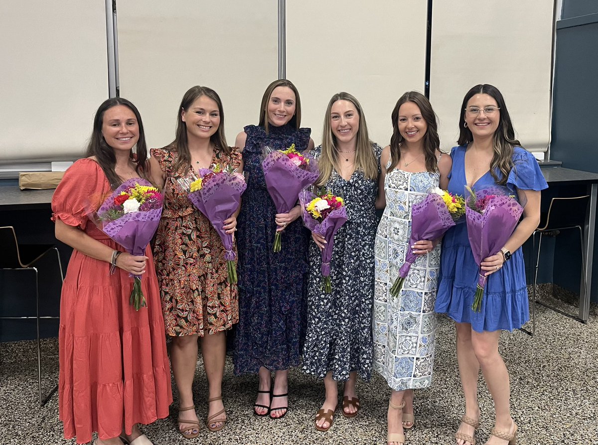 Jackson Ave School (@jackson_ave) on Twitter photo So #MineolaProud of all of our <a href="/MineolaUFSD/">Mineola UFSD</a> educators who achieved tenure this evening- especially our very own <a href="/Jackson_Ave/">Jackson Ave School</a> who all exemplify what it means to pursue excellence, be a global citizen and a lifelong learner! Congrats!!🎉 So #MineolaProud of all of our <a href="/MineolaUFSD/">Mineola UFSD</a> educators who achieved tenure this evening- especially our very own <a href="/Jackson_Ave/">Jackson Ave School</a> who all exemplify what it means to pursue excellence, be a global citizen and a lifelong learner! Congrats!!🎉