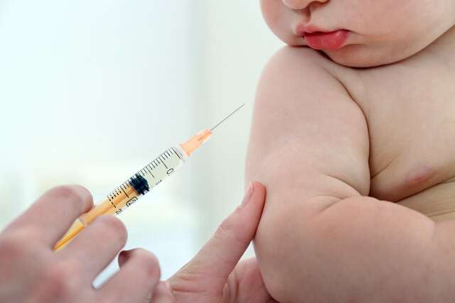 sachin02002's tweet photo. Vaccinations are a  component of pediatric healthcare, providing numerous benefits that safeguard children's health......#vaccinations #childhealth #antarnaadwellness #physiotherapist #drsachingoyal

" Importance of vaccinations for children’s health "
https://t.co/zjK607uCmp https://t.co/edDMz3GlC8