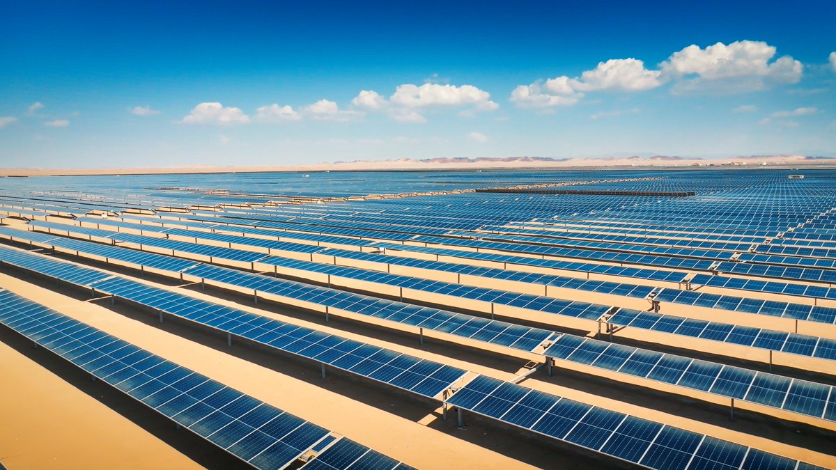 huawei_power's tweet photo. 🎊The world's largest photovoltaic-energy storage microgrid station has begun supplying power to The #RedSea destination. This marks the world's first 100% clean energy-powered city.✨
Learn more: https://t.co/yrQe4BiU2T
#RedSeaProject #Sustainability #HuaweiInnovation #winwin https://t.co/ny3Qvb5jV3