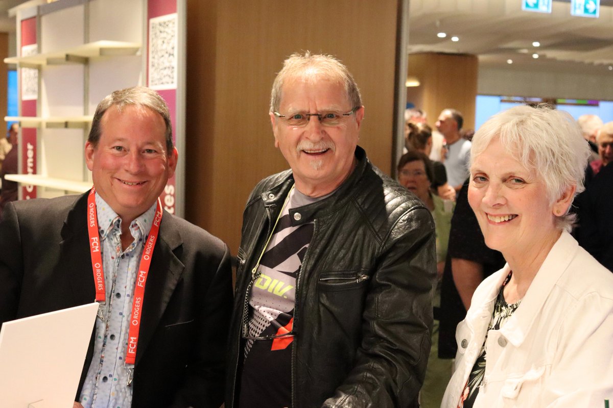 FCM_online's tweet photo. 📸 | Day 1 #FCM2024AC

Check out photo highlights from the 2024 Annual Conference and Trade Show – from workshops, meeting of the Big City Mayors’ Caucus and more! https://t.co/ePx6LkRDmW