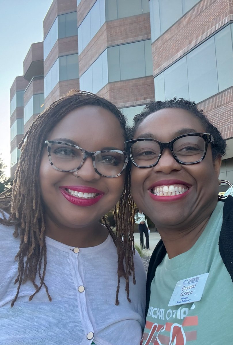 Dr. Rochelle Danise Heslip tweet media
