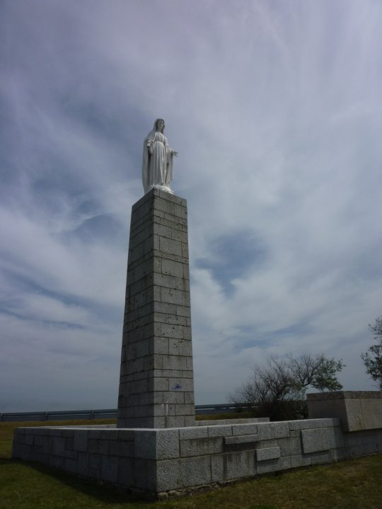 sandoku2020's tweet photo. ⋆⋆⋆⋆⋆
2024 is the 80th anniversary of D-Day, the allied invasion of #Normandy in #France during World War II (June 6, 1944)
⋆⋆⋆⋆⋆
pics: The site of the Allied amphibious landings in the present (German-occupied Normandy back then).
#OperationDDay #ddaylandings https://t.co/W1QkBIz9ys