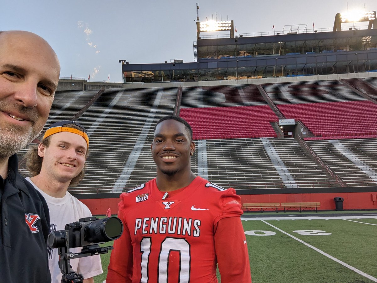 jvargoYSU's tweet photo. .@ysufootball season ticket commercial to drop soon. Thank you, @tyshonking10
Keep an eye out for @VargoVisuals work on @21WFMJ #GoGuins #AlwaysA🐧 https://t.co/DLY79QQL6Y