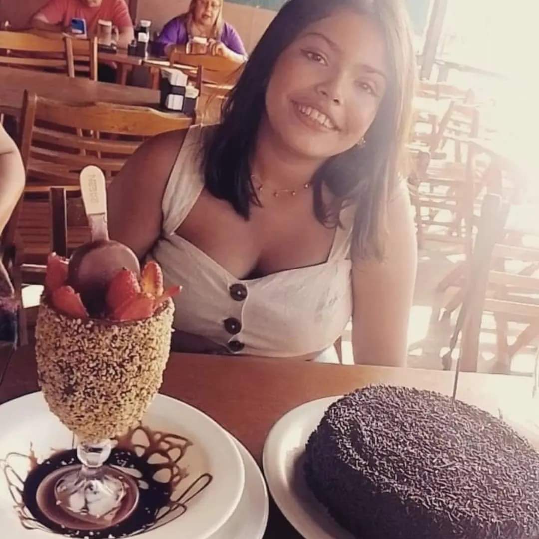 PriscillaLorah's tweet photo. Meu TBT hj e cheio de saudades da minha florzinha que virou um anjinho 💔❤️🌸 https://t.co/mA0tzr2Dvn
