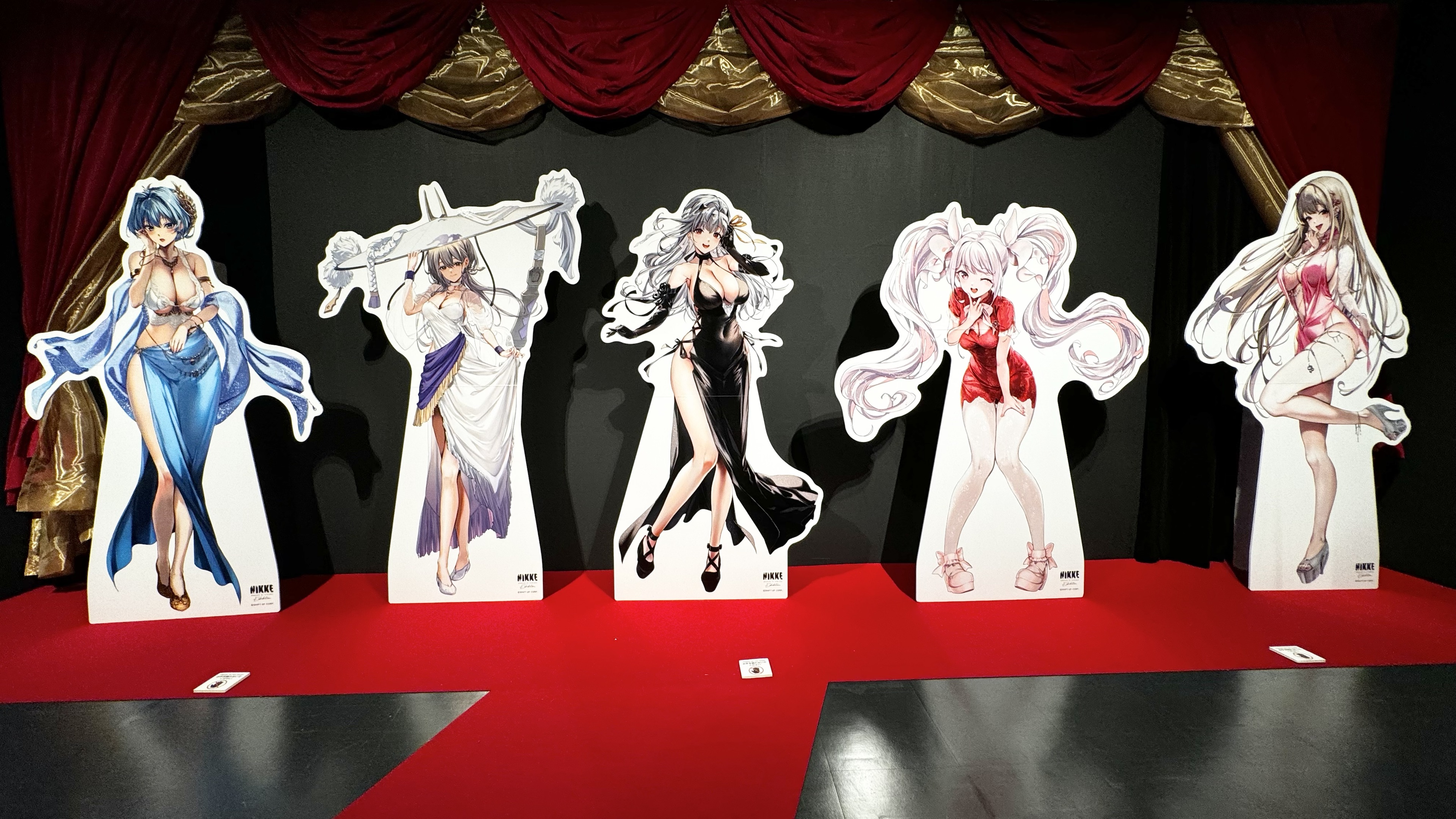 射的当たり　勝利の女神：NIKKE Exhibition2024　ニケ展 Amazon.co.jp: 射的当たり 勝利の女神N I K K E Exhibition2024