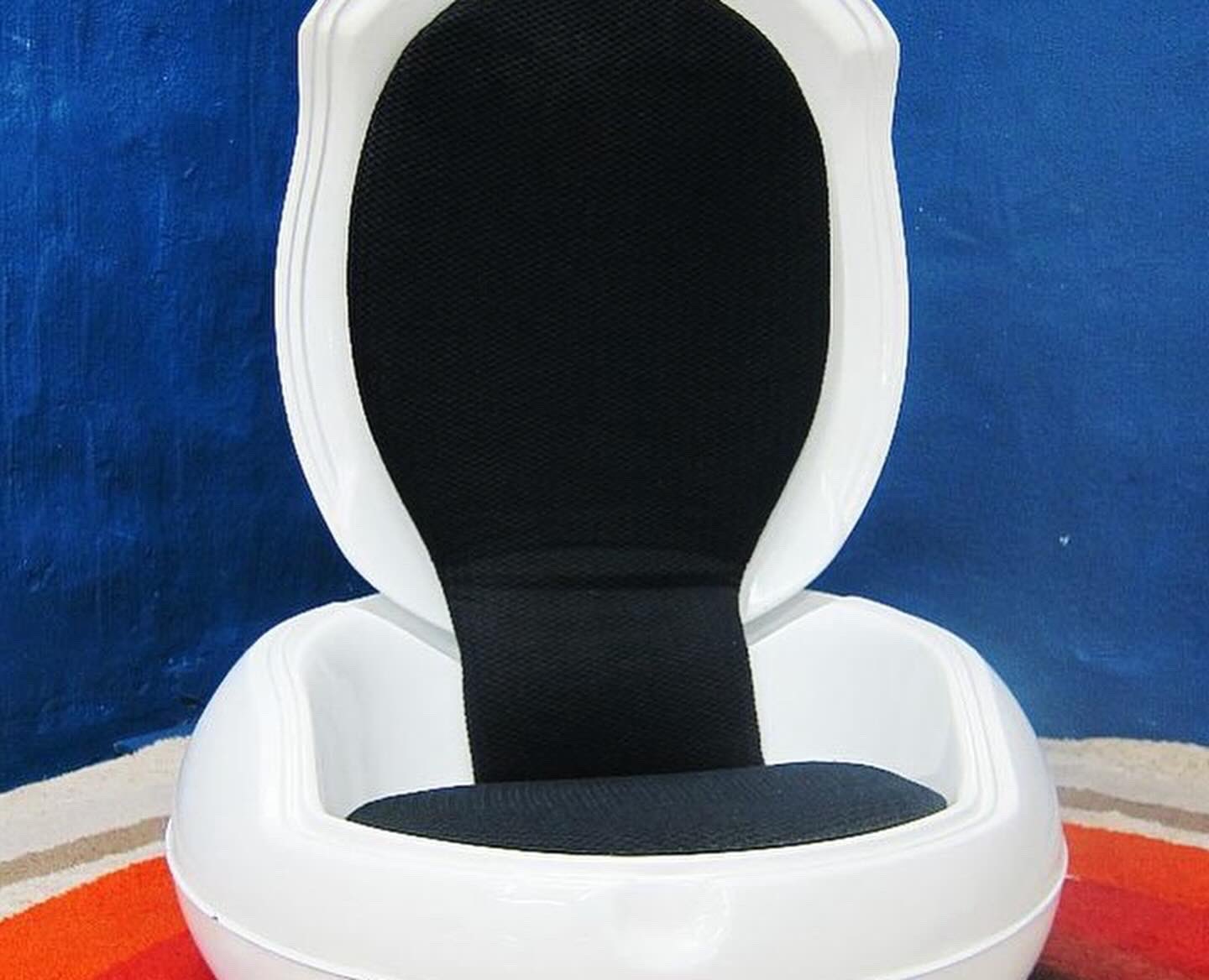 Peter Ghyczyガーデンエッグチェア。 ガーデンエッグチェア ミッド