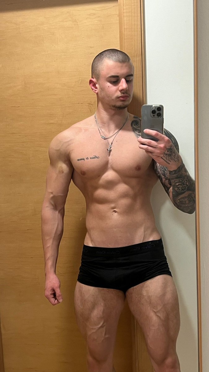 asstetika's tweet photo. Luka B. 💪 https://t.co/18S3vvlIcd