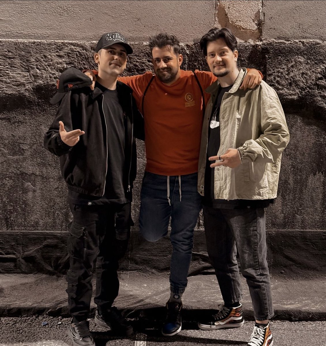 Grassitastic's tweet photo. los píxeles       //       los roleadores https://t.co/OzUvcMbFWW
