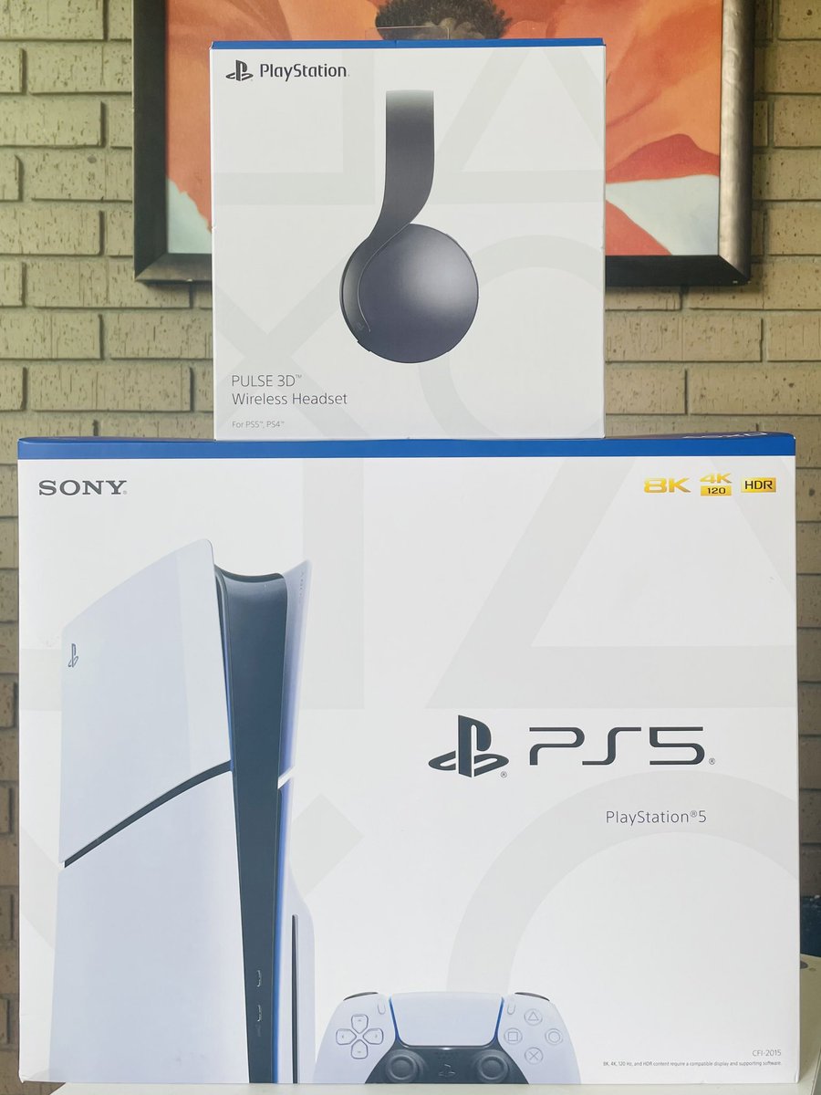 UncleBurnerX's tweet photo. Well it’s time to revive the old “gamer” in me & get up to speed asap.
Big shoutout to @CodeCompiler & team over at @CyberApeYacht & @UnrealKingdoms for the incredible job they’ve done building the biggest #MultiverseMetaverse approved for @Xbox @PlayStation @Microsoft & @Steam https://t.co/4tdyb6BrkQ
