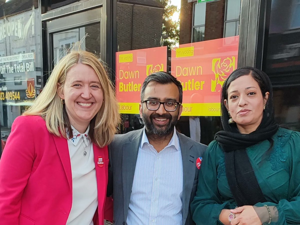 KrupeshHirani's tweet photo. An amazing evening at the Khas Lounge fundraising for @DawnButlerBrent who I'll be more than proud to be voting for to be my MP in Brent East on July 4th https://t.co/x9zTnIwpjl