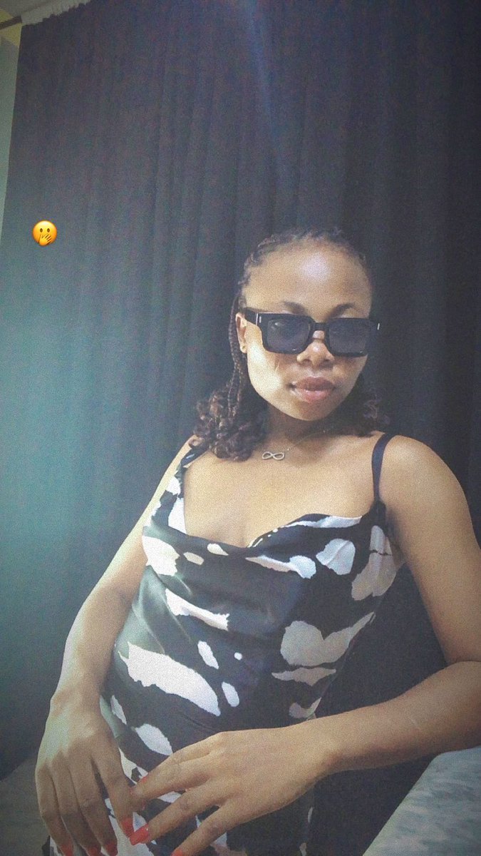 ADETOUN____'s tweet photo. D’girl🤩 https://t.co/mR8W5XJVqj