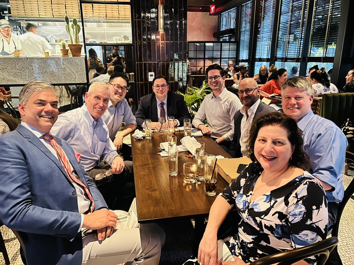 SteveMathaiMD's tweet image. Such a wonderful day at my alma mater. Enjoyed seeing old friends from various stages of training and giving medical grand rounds nearly 21 years to the day after my first medical grand rounds presentation as a chief resident. Thanks to @bclaxtonmd. @JeffPulmonary @HopkinsPCCM