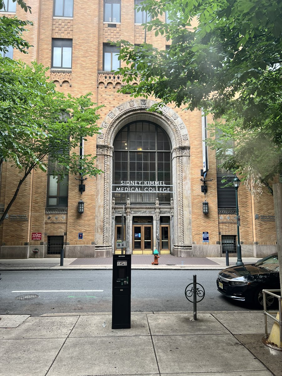 SteveMathaiMD's tweet image. Such a wonderful day at my alma mater. Enjoyed seeing old friends from various stages of training and giving medical grand rounds nearly 21 years to the day after my first medical grand rounds presentation as a chief resident. Thanks to @bclaxtonmd. @JeffPulmonary @HopkinsPCCM