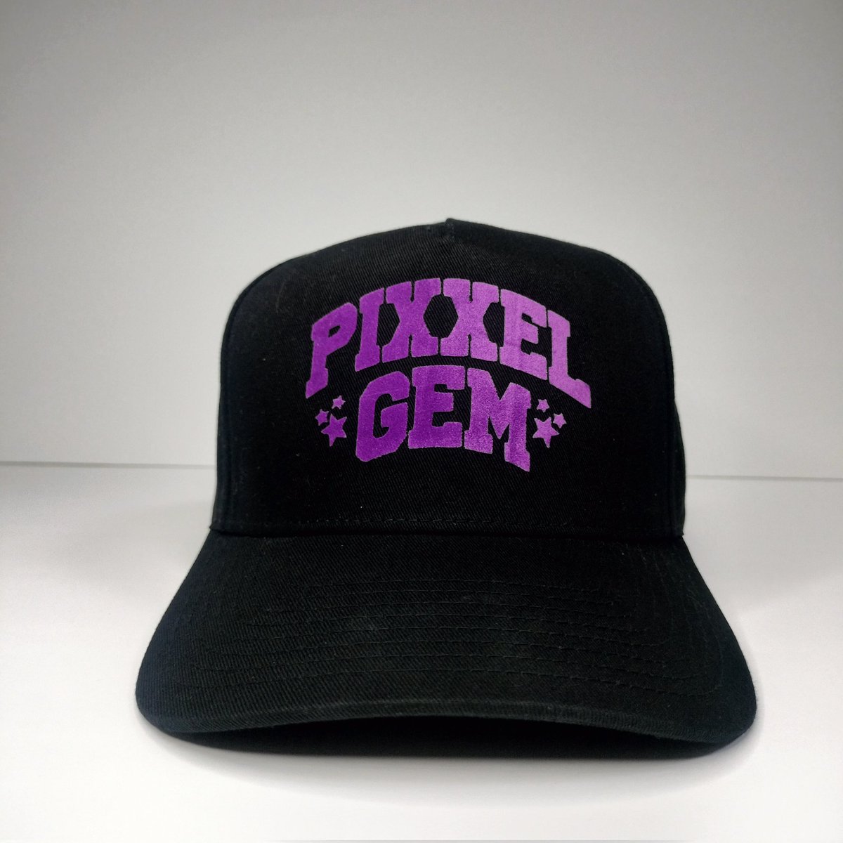 pixxelgem's tweet photo. This is a Pixxelgem exclusive luxury snapback hat. https://t.co/IZRcXl2yzf https://t.co/JISPFxaYf2