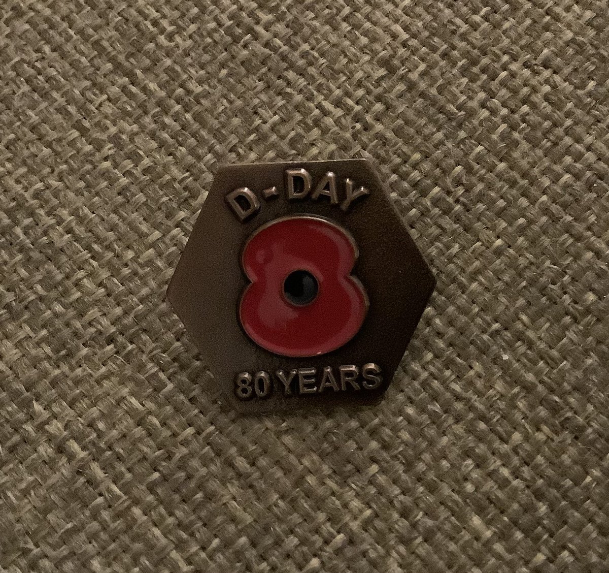 tinastowell's tweet photo. With grateful thanks to all those brave young men who gave their lives on #DDay so we could enjoy freedom and democracy. It has been a wonderful two days of moving commemorations. #NeverForgetWWII https://t.co/FddNaPJ3qj