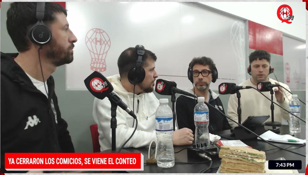 SoyQuemero.com.ar (@soyquemerotv) on Twitter photo #Huracán Muchos Quemeros aún nos siguen enviando mensajes enloquecidos con la participación de <a href="/droggiano/">Daniel Roggiano</a> en la transmisión de Elecciones del domingo pasado.
Quizá, tal vez, si todos le dejamos un mensaje buena onda podemos lograr que sea habitué del canal ... o no, Roggi?? 😉 #Huracán Muchos Quemeros aún nos siguen enviando mensajes enloquecidos con la participación de <a href="/droggiano/">Daniel Roggiano</a> en la transmisión de Elecciones del domingo pasado.
Quizá, tal vez, si todos le dejamos un mensaje buena onda podemos lograr que sea habitué del canal ... o no, Roggi?? 😉
