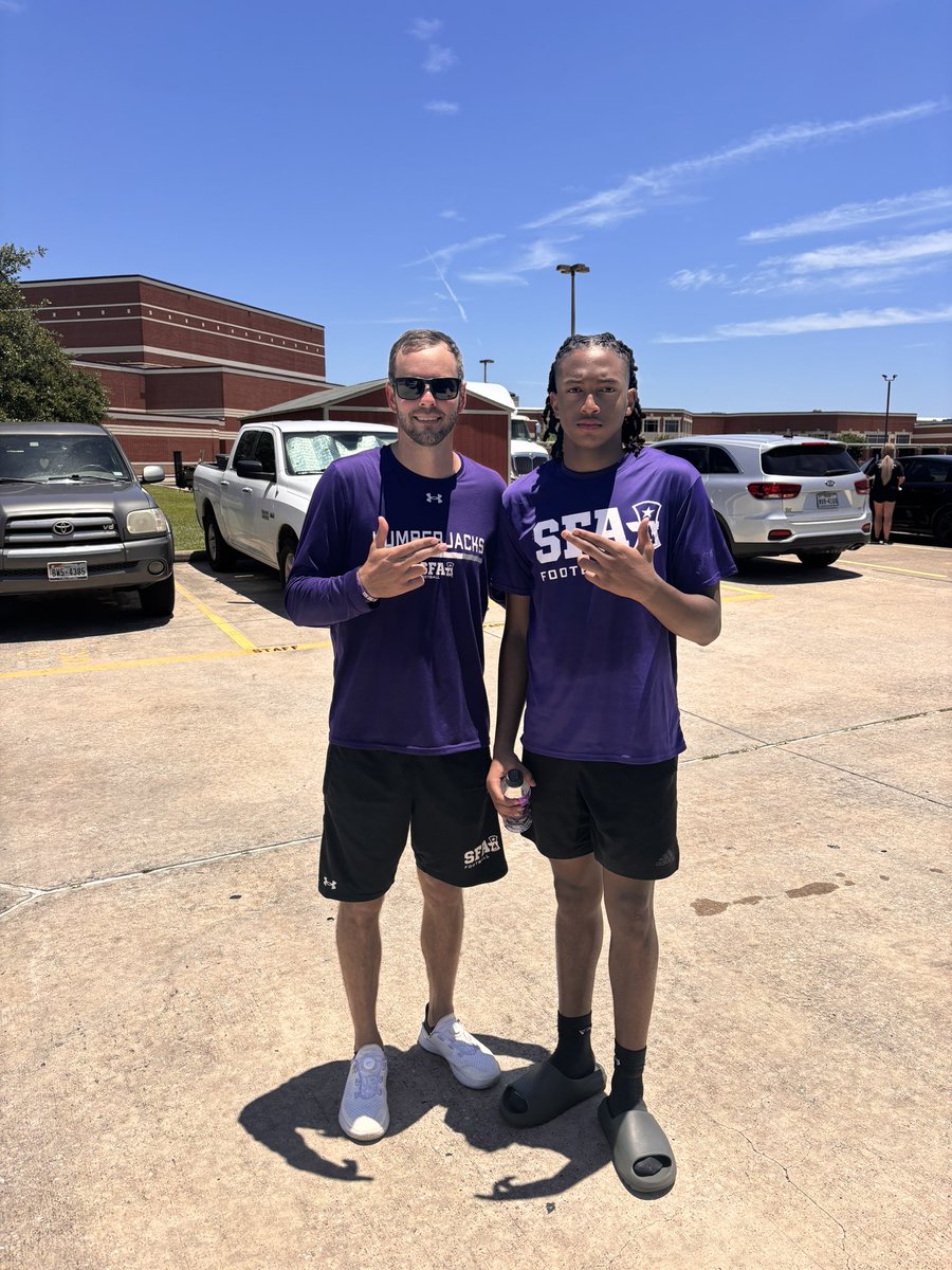 bglover2026's tweet photo. Had a great camp this morning with @CoachTBleil and Stephen F. Austin earning MVP honors amongst TE’s!! appreciate the staff for letting me come and compete!! @DickinsonFB @DHSFBRecruiting @Ddyer_77 https://t.co/l2lk1wy7F1