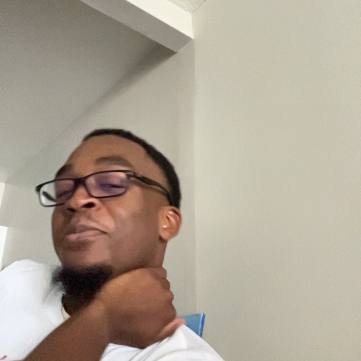 Instead of a run club , let’s do a wing club.
We meet up and judge different wing spots.