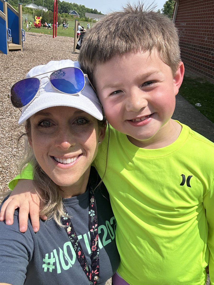 emannteaches's tweet photo. Field day was a success! Mrs Madden @CarrolltonES Nailed it 🥳 #lifeinkinder https://t.co/4JLYzQcQ1W