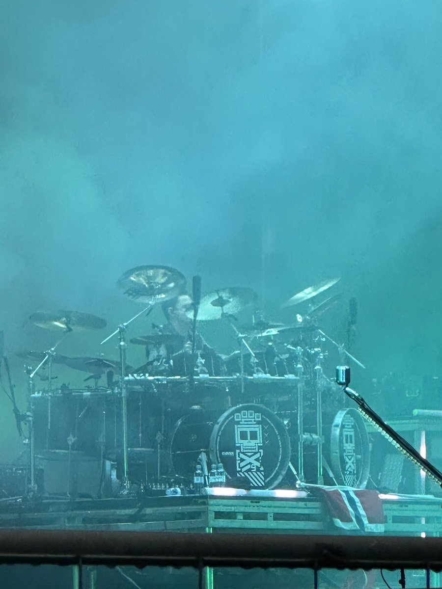 SmileJuju94's tweet photo. @FFDP saw you guys at #TrondheimRocks. You guys were awesome! Loved to see how much you guys interact with the fans and give out stuff to specific people so no one takes it away from them❤️🔥 always be my fav! also wanna "personally" thank Ivan Moody for his bracelet! Made my day https://t.co/cKplSUoy3M